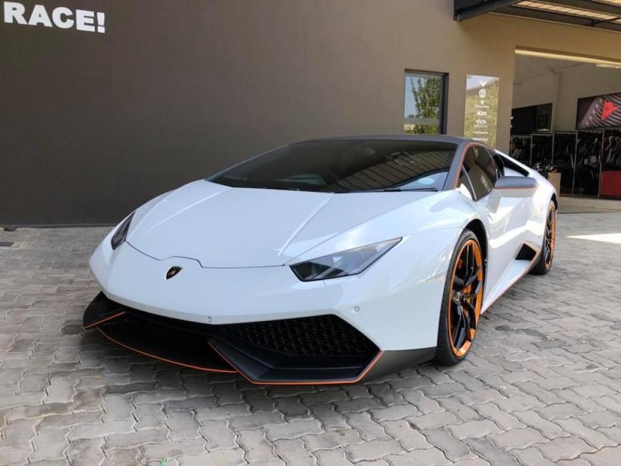  Lamborghini Huracan LP610-4 by RACE! 2018 года  (фото 3 из 8)